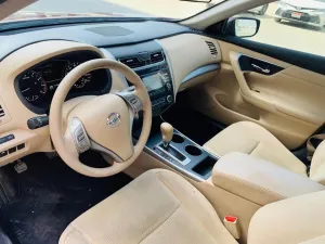 2015 نيسان آلتيما SR