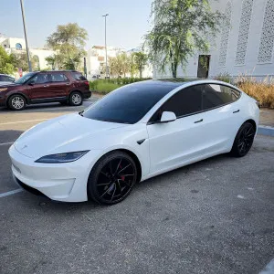 2024 Tesla MODEL 3 Performance