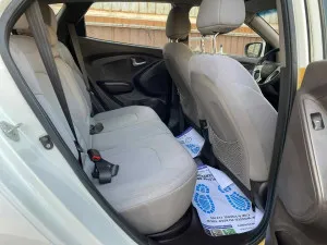 2011 Hyundai Tucson SE