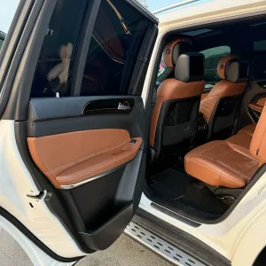 2017 مرسيدس-بنز GLS - جي ال اس GLS 550 4MATIC