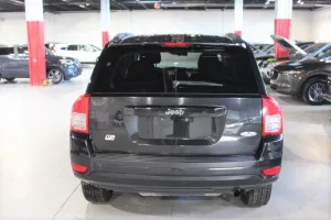 2013 جييب كومباس Limited