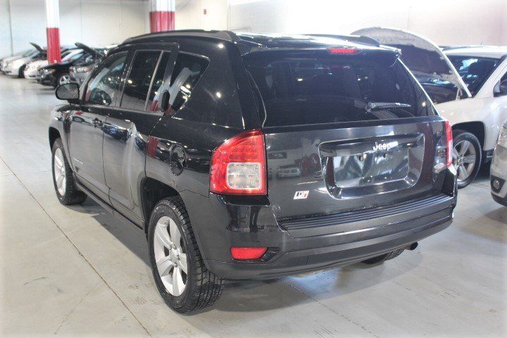 2013 جييب كومباس Limited