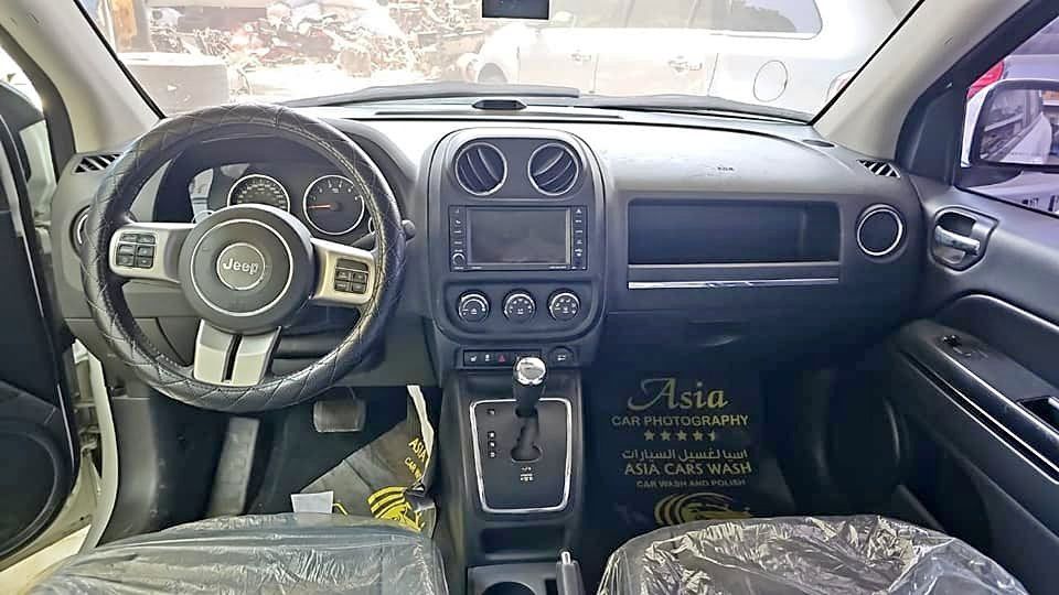 2013 جييب كومباس Limited
