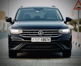 2023 فولجس فاجن تيغوان SE R-Line Black