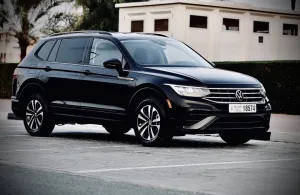 2023 فولجس فاجن تيغوان SE R-Line Black