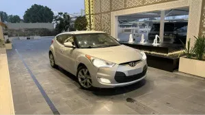 2017 هيونداي فوليستر standard