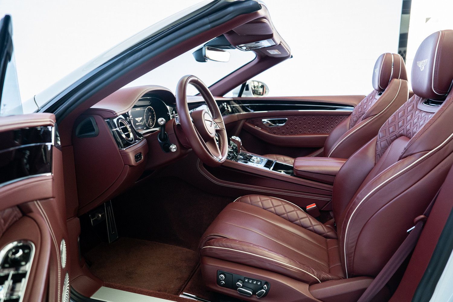 2020 بنتلي كونتيننتال GTC First Edition