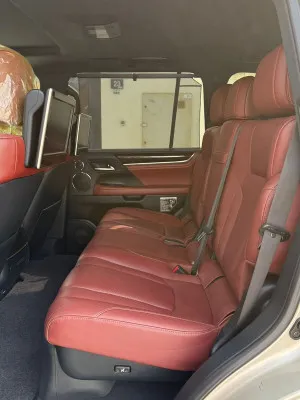 2016 Lexus LX 570