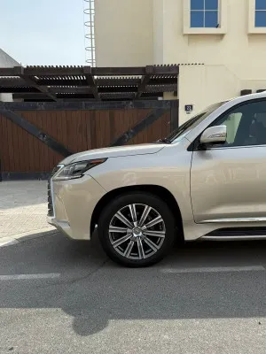 2016 Lexus LX 570