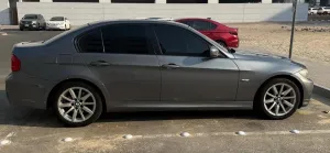 2009 بي أم دابليو الفئة - 3 320i