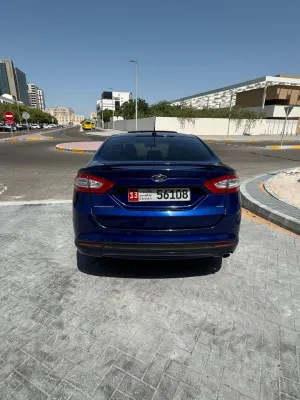 2016 فورد فيجن S