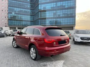2010 اودي كيو٧ Prestige