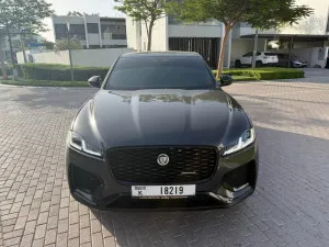 2024 جاكوار اف بيس R-Dynamic S