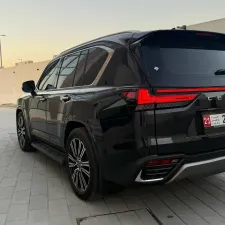 2023 Lexus LX600 Signature