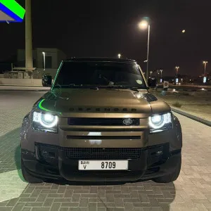 2021 لاند روفر ديفندر 110 S