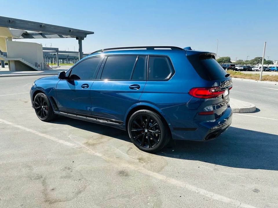 2020 بي أم دابليو اكس - 7 xDrive40i M