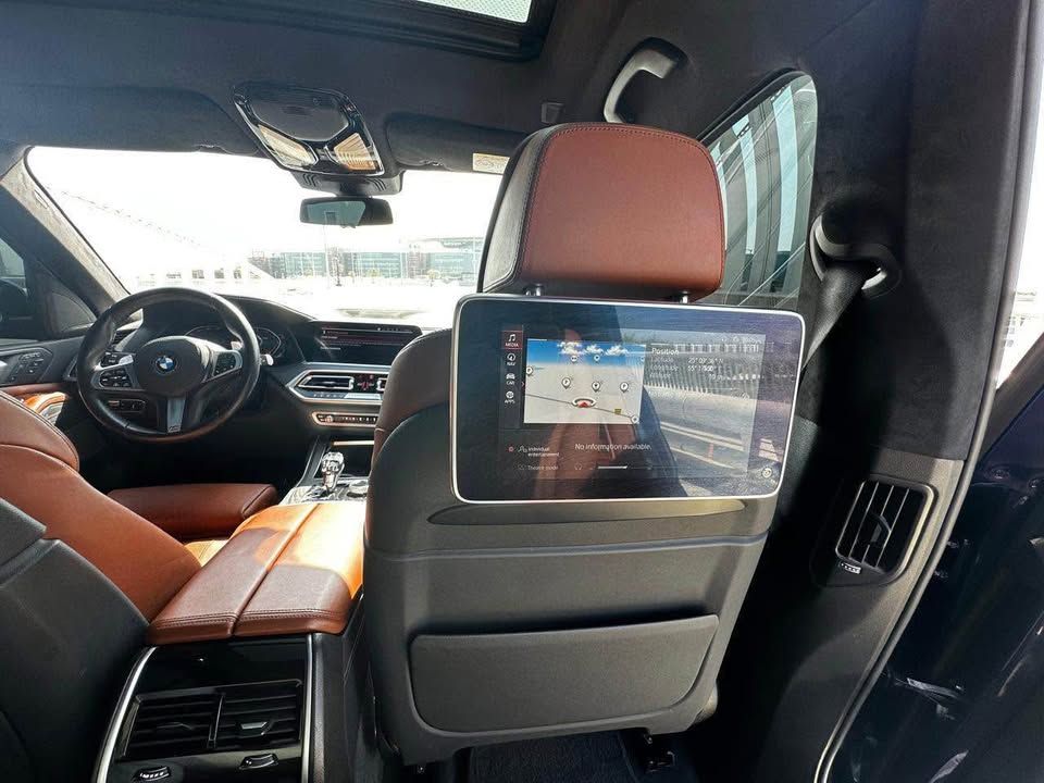 2020 بي أم دابليو اكس - 7 xDrive40i M