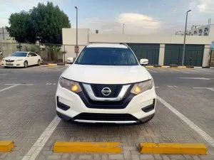 2017 نيسان روج SV