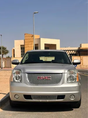 2013 جي أم سي يوكون Denali