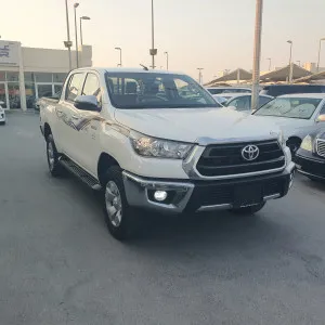 2024 تويوتا هايلوكس DLX