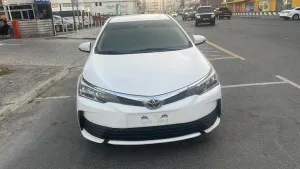 2018 تويوتا كورولا Base