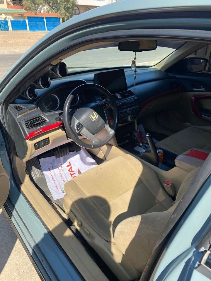 2013 هوندا أكورد LX
