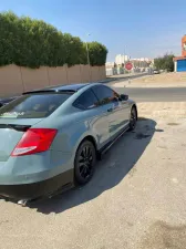 2013 هوندا أكورد LX