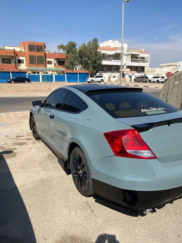 2013 هوندا أكورد LX