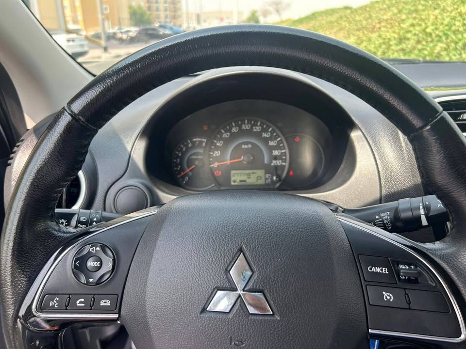 2022 ميتسوبيشي آتراج GLS