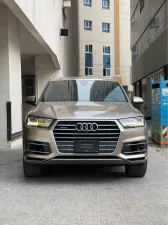 2018 اودي كيو٧ Prestige