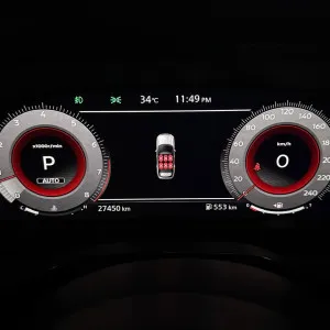 2023 Nissan Pathfinder LE
