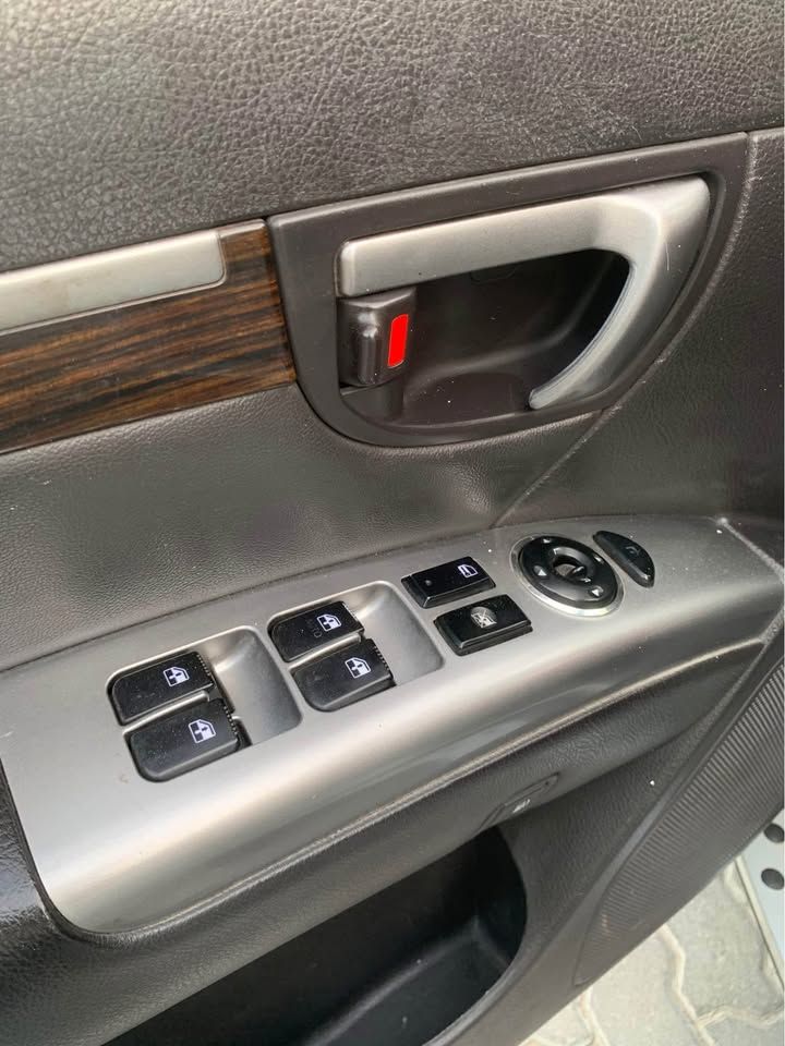 2012 Hyundai Santa Fe Premier
