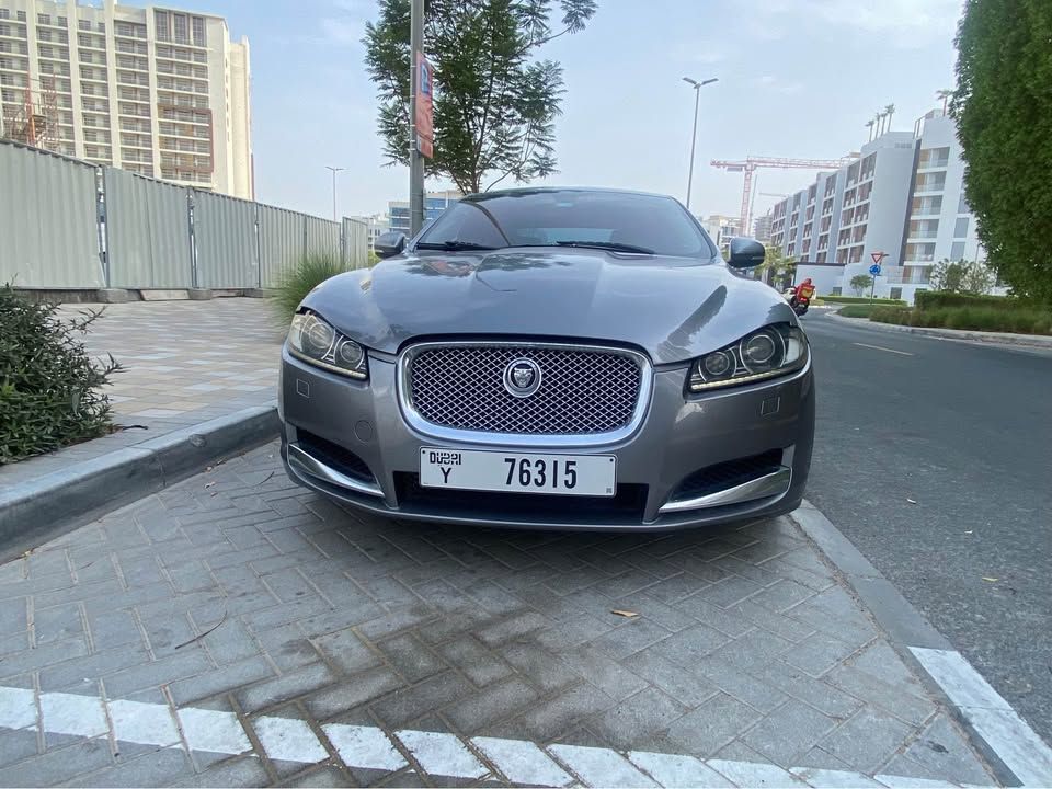 2012 جاكوار اكس اف R-Sport