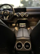 2019 مرسيدس-بنز الفئة - A A220 Sedan