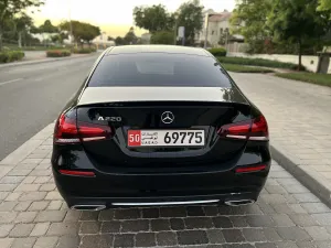2019 مرسيدس-بنز الفئة - A A220 Sedan