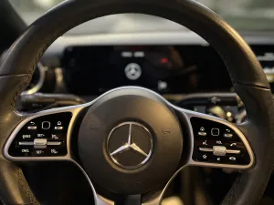 2019 مرسيدس-بنز الفئة - A A220 Sedan