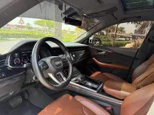 2018 اودي كيو ٨ Premium Plus