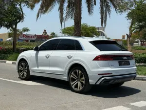 2018 اودي كيو ٨ Premium Plus