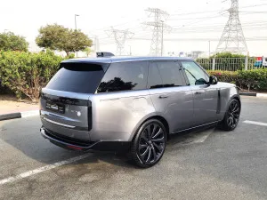 2023 لاند روفر رينج روفر SV Autobiography