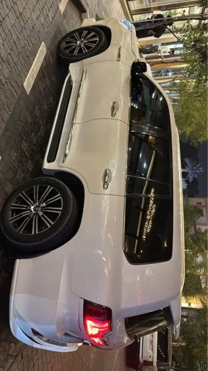 2010 Lexus LX 570