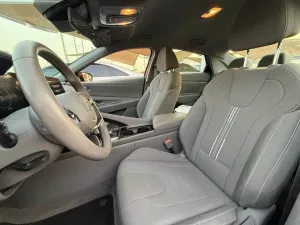 2023 Hyundai Elentra Limited