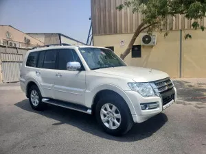 2022 ميتسوبيشي باجيرو GLS