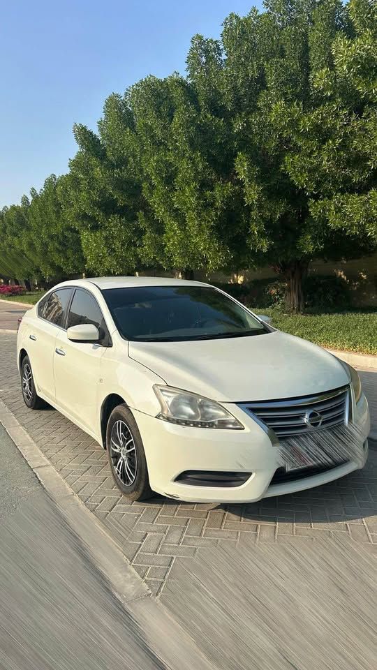 2015 نيسان سنترا Midnight Edition