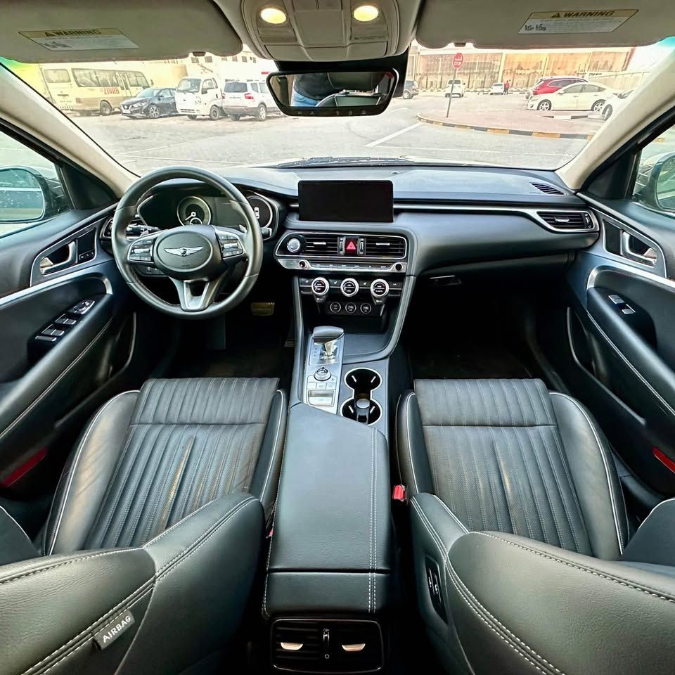 2022 Genesis G70 2.0T