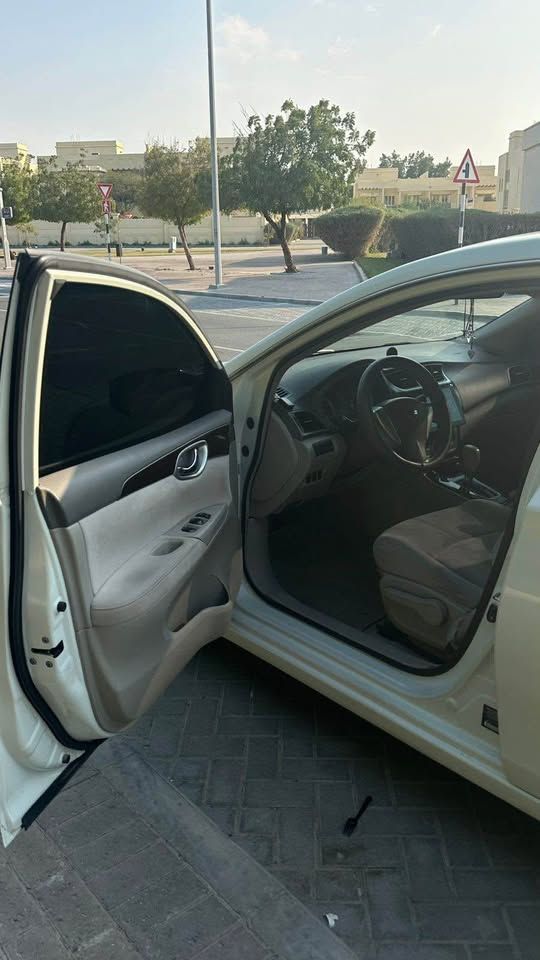 2015 نيسان سنترا Midnight Edition