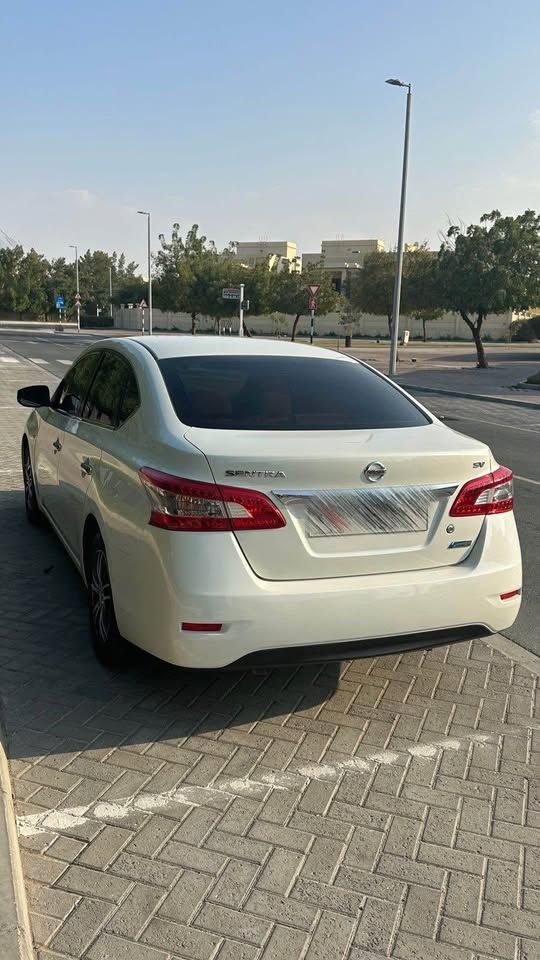 2015 نيسان سنترا Midnight Edition
