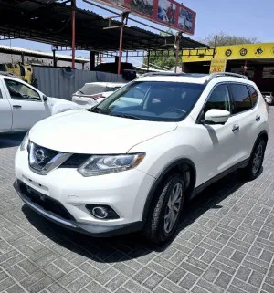 2015 نيسان روج Platinum