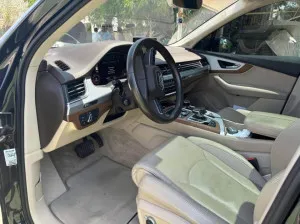 2016 اودي كيو٧ Premium Plus