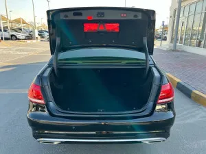 2016 Mercedes-Benz E-Class E300