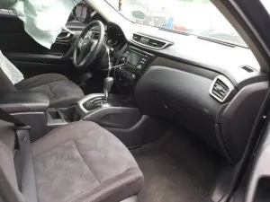 2015 نيسان اكس تريل ST